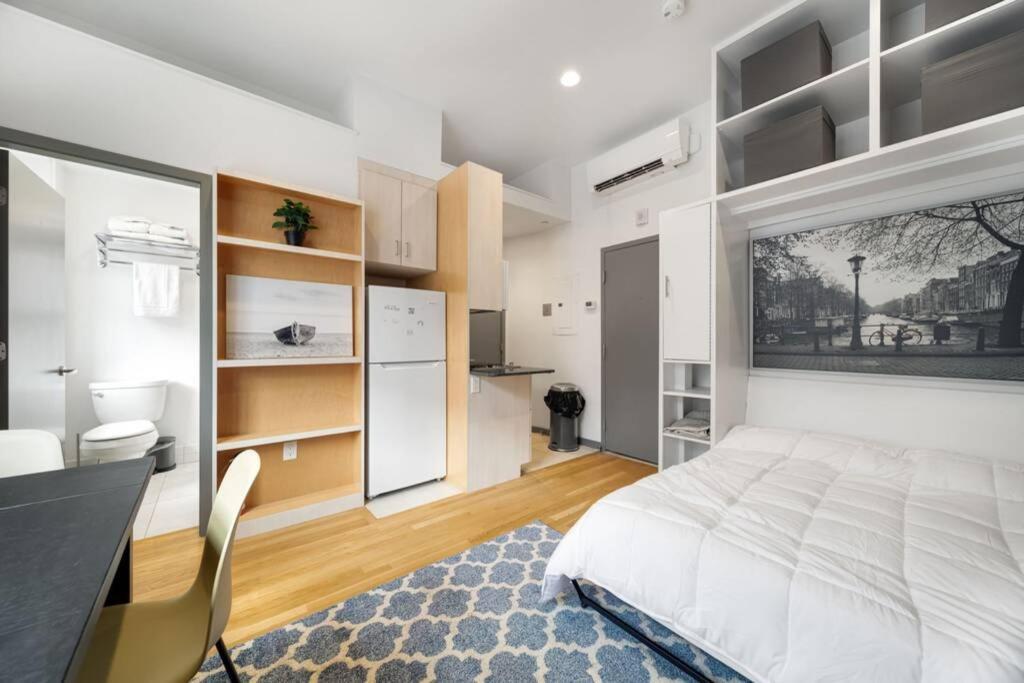 Simple Furnished Studio In The Heart Of Бостон Екстер'єр фото